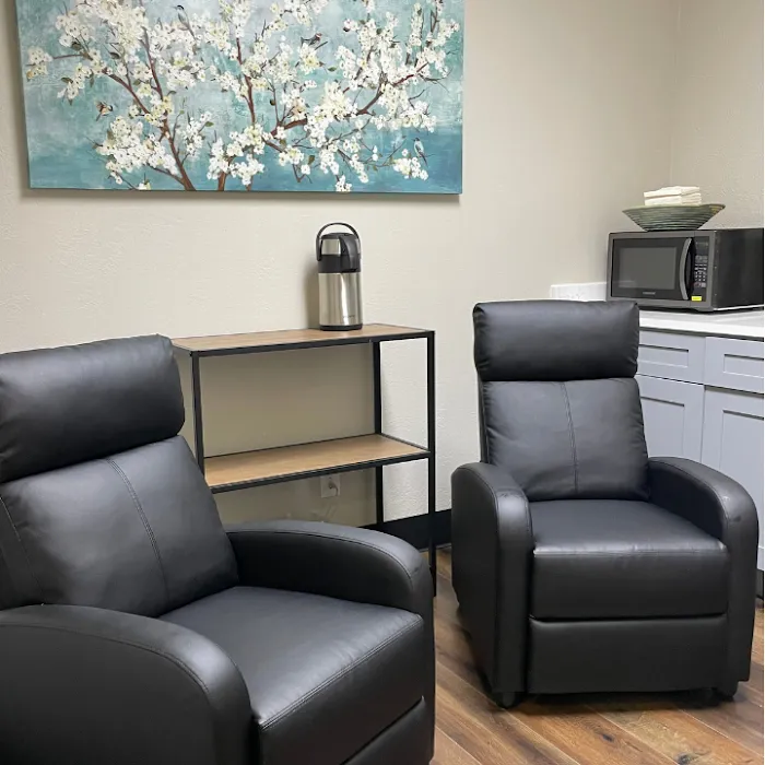 Functional Health & Chiropractic Care Picture 1