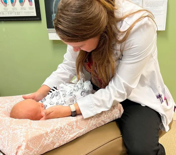 Care Chiropractic and Acupuncture Picture 10