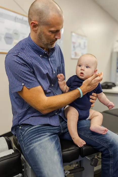 Align Family Chiropractic PC - Dr. Matt & Dr. Jessica Thompson Picture 10