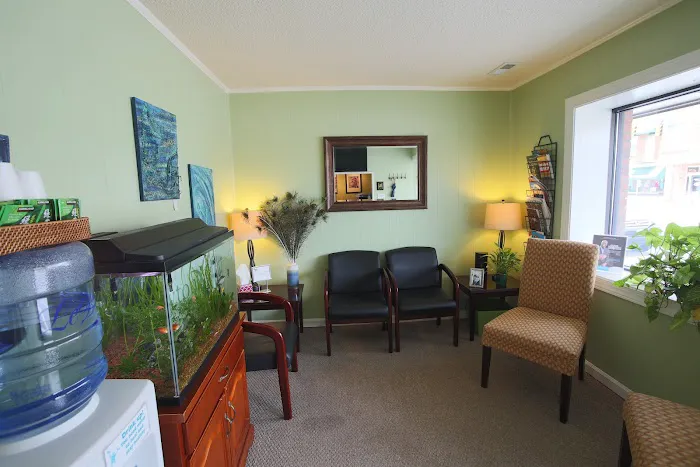 Clayton Chiropractic Picture 4