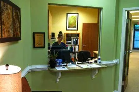 Comfort Chiropractic & Acupuncture Picture 1