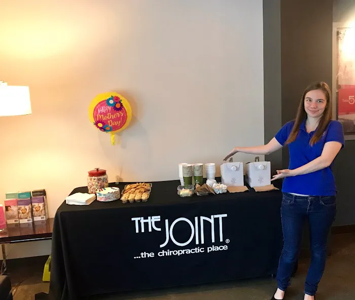 The Joint Chiropractic Picture 9