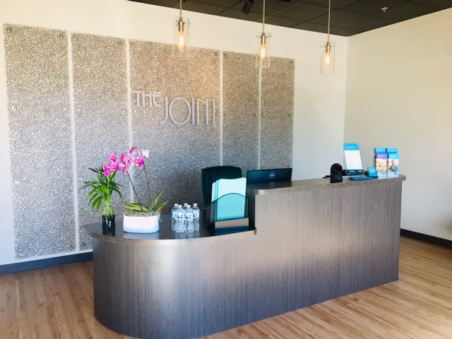 The Joint Chiropractic Picture 5