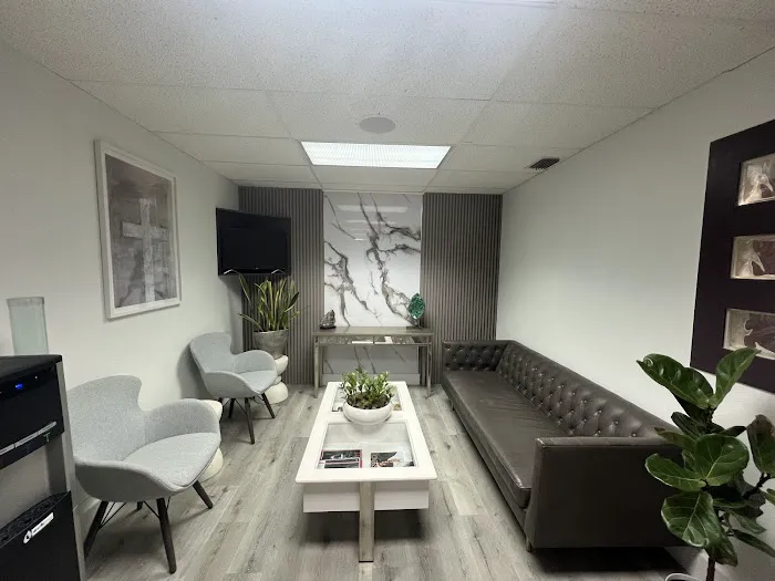 Shaker Spine & Sport Institute Picture 3