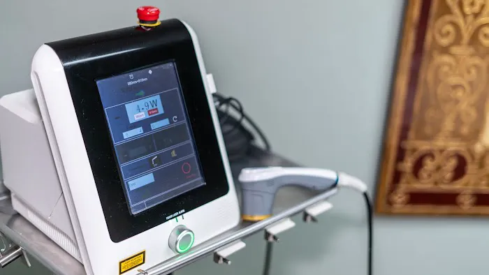 Shaker Spine & Sport Institute Picture 9