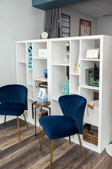 Axis Chiropractic and Rehab Center Picture 5