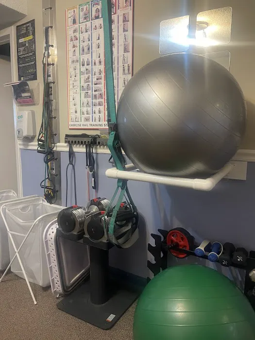 Cielo Sports & Family Chiropractic Picture 2