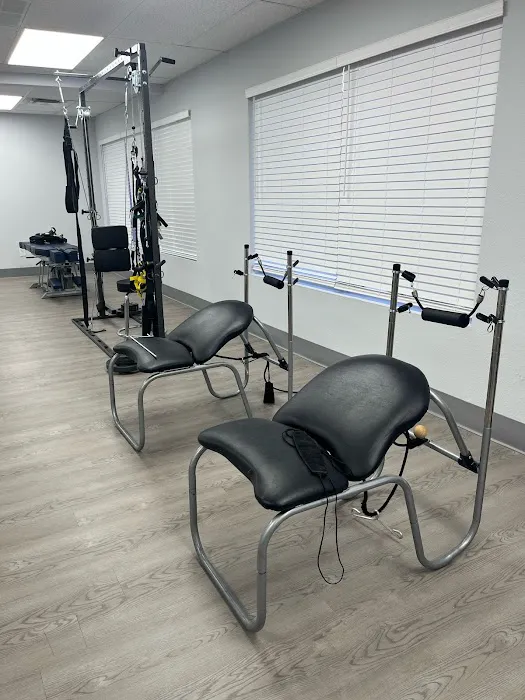 Functional Spine Chiropractic & Rehab Picture 2
