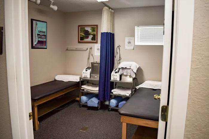 Brandon Chiropractic Associates Picture 3