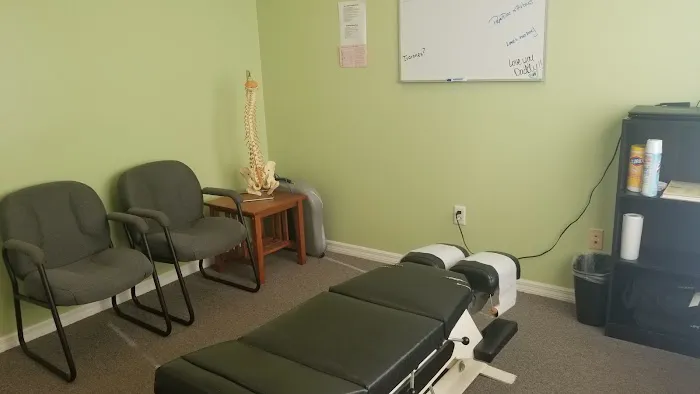 Healing Hands Chiropractic Picture 10