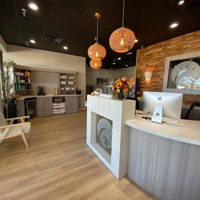 100% Chiropractic - Brandon, FL. Picture 3