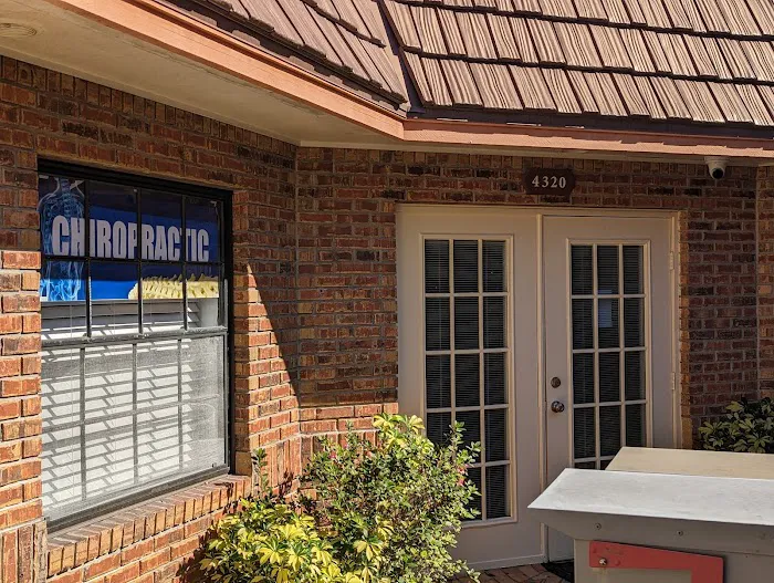 Platinum Chiropractic & Acupuncture Picture 1