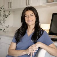 Roots Chiropractic ico