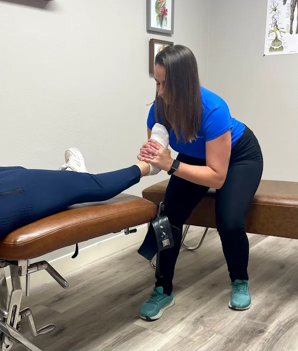 Move Forward Chiropractic Picture 7