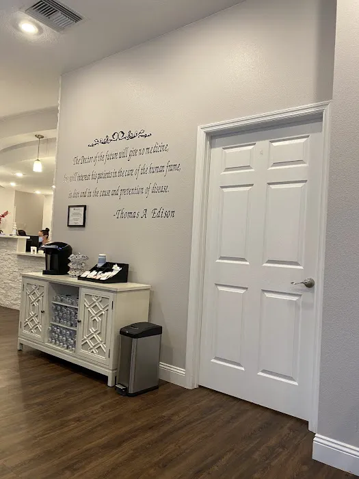 Valrico Spine and Rehab Center Picture 3