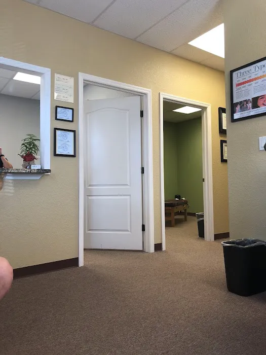 Tyson Chiropractic Auto Injury and Rehab Center Picture 5