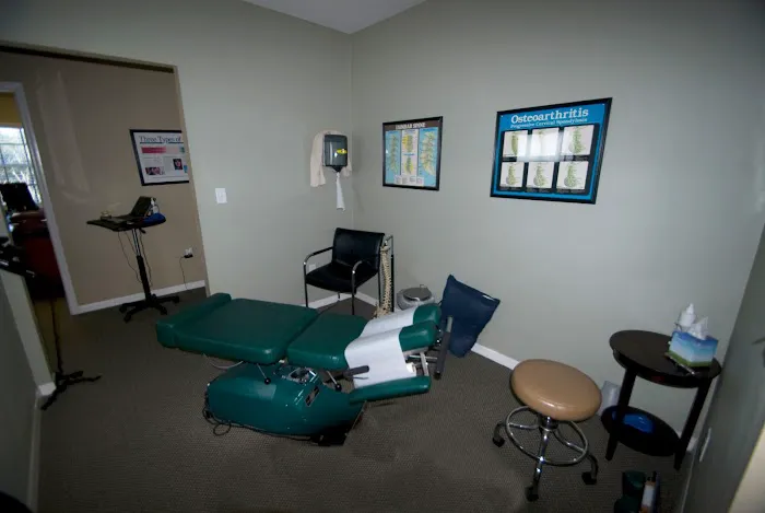 Sheldon Road Chiropractic and Massage Therapy Picture 1