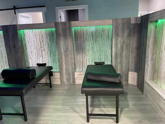 100% Chiropractic - Tampa Picture 9