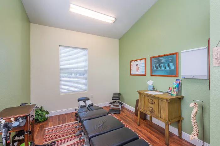 McHenry Chiropractic Wellness Center Picture 3