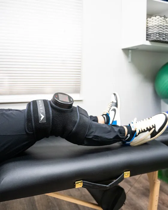 Bayside Spine and Performance Picture 1