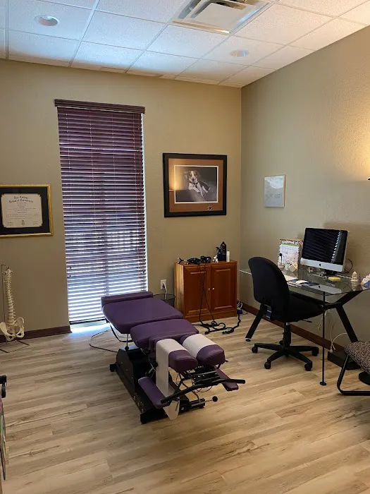 The Holistic Center for Vibrant Health, Dr. Lisa Marsh Picture 4