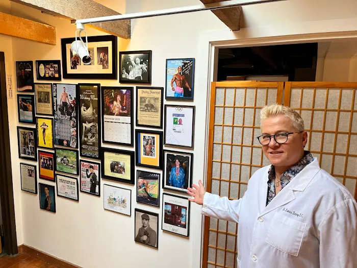 San Francisco Spine Pain Relief Center Denny Chiropractic Corporation. Picture 9