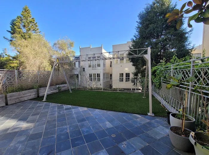 Louis Valencia, DC, CSCS Picture 2