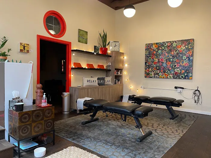 Hernandez Chiropractic Picture 5