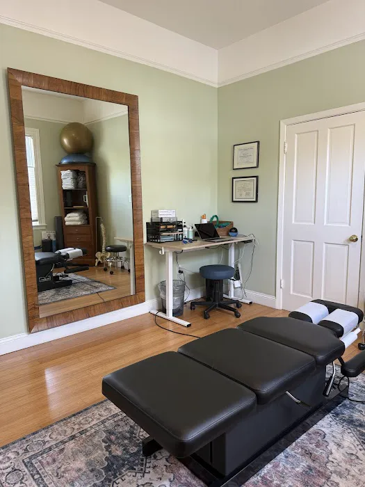 Daniel Fung Chiropractic and Sports Injury Solutions Picture 5