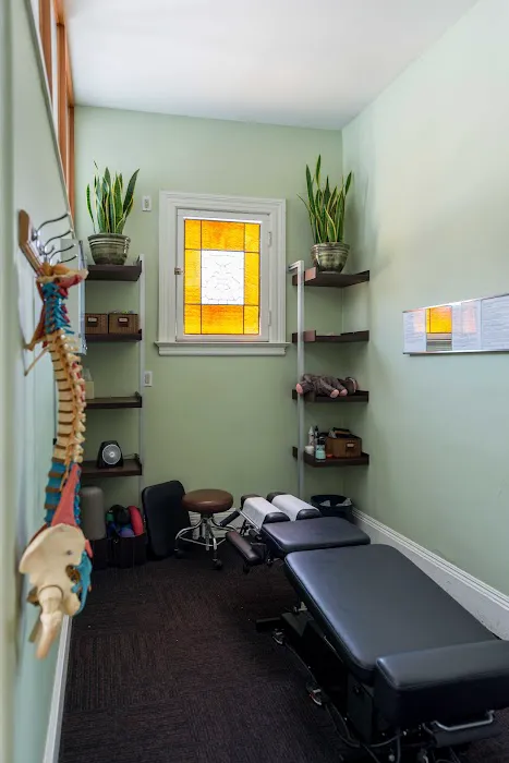 Fitwell Chiropractic Sports Medicine Picture 6