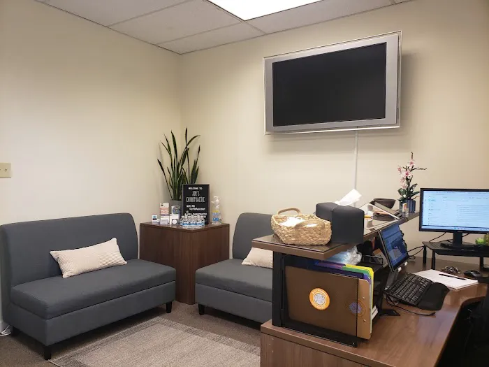 Joe's Chiropractic Picture 6