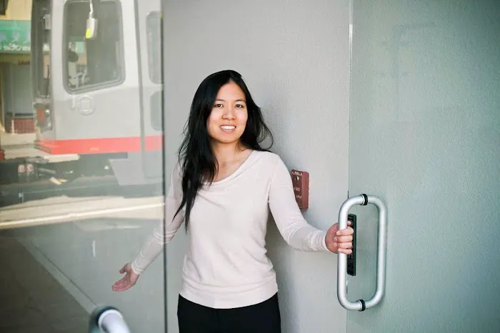 Kristie Fong, DC Picture 4