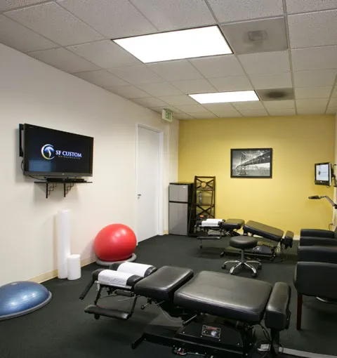 SF Custom Chiropractic - #1 Chiropractor Fisherman's Wharf Russian Hill Picture 1