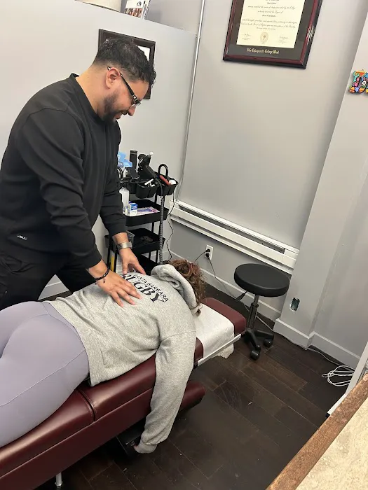 Premier Health Chiropractic - Sunset Picture 3