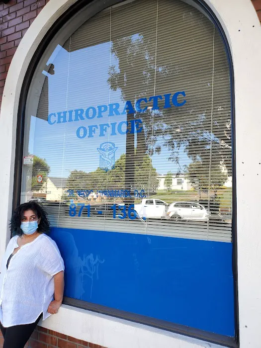 Chiropractic Office of Nikoo Javanmardi DC Picture 2