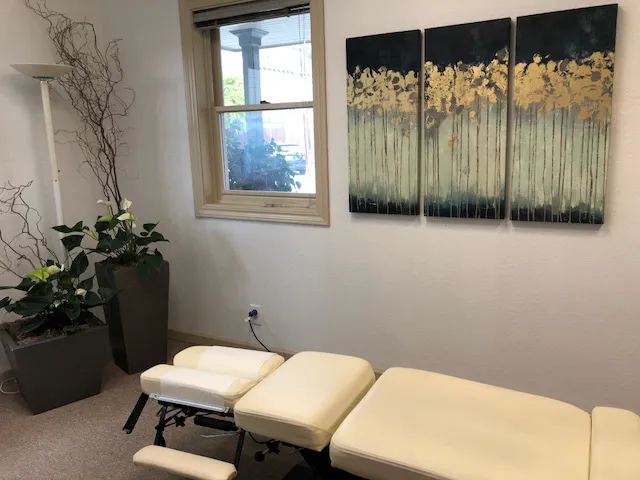 Half Moon Bay Chiropractic Picture 1