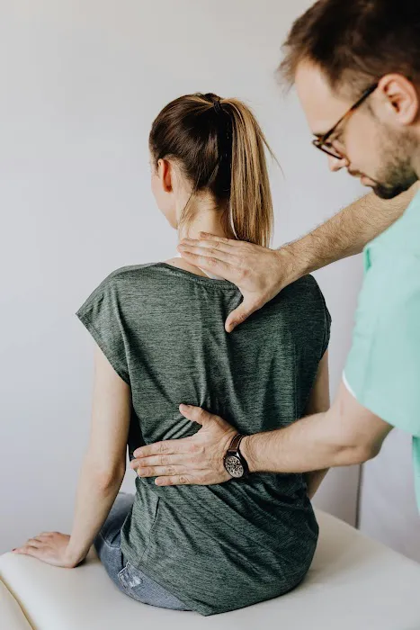 Glendale Chiropractic Picture 2