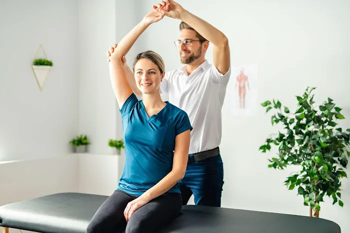 Glendale Chiropractic Picture 4