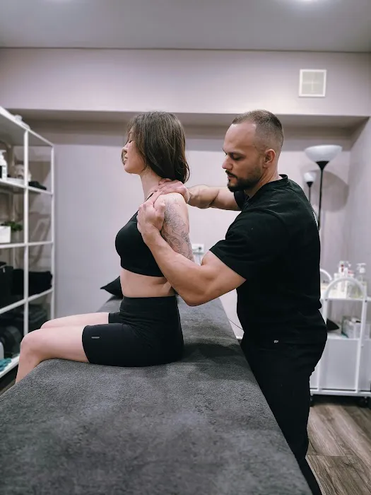 Glendale Chiropractic Picture 6