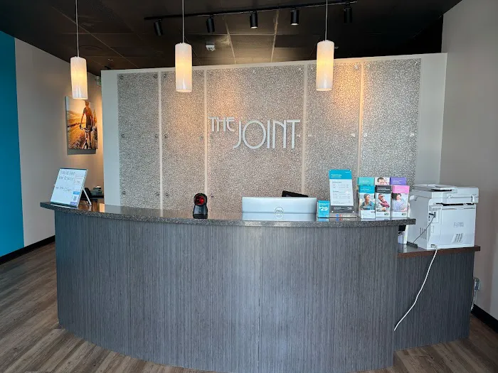 The Joint Chiropractic Picture 8