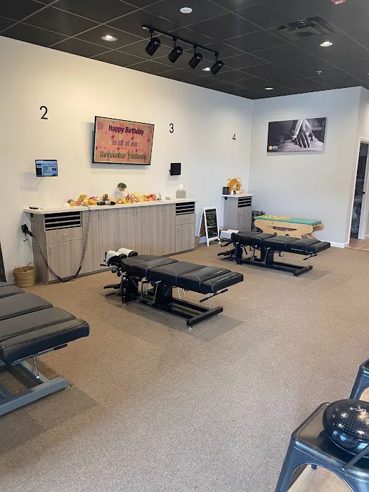 100% Chiropractic - Aurora Picture 4