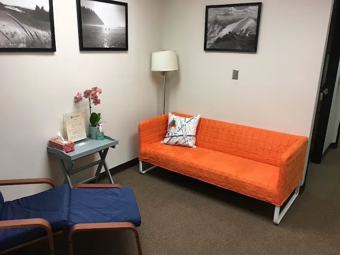 Elevate Sport & Spine Therapy Picture 7