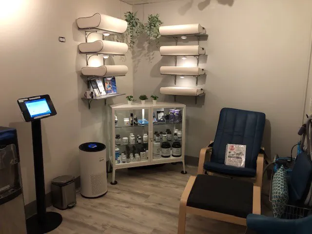 Fluid Chiropractic & Cellular Therapy Picture 3