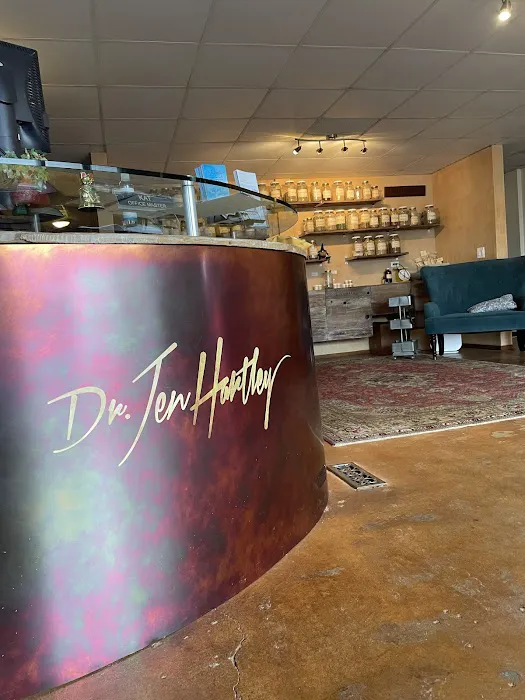 Dr. Jen Hartley - Chiropractor Picture 1
