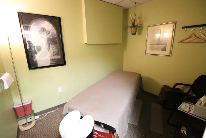ChiroPlus Wellness Care Picture 7