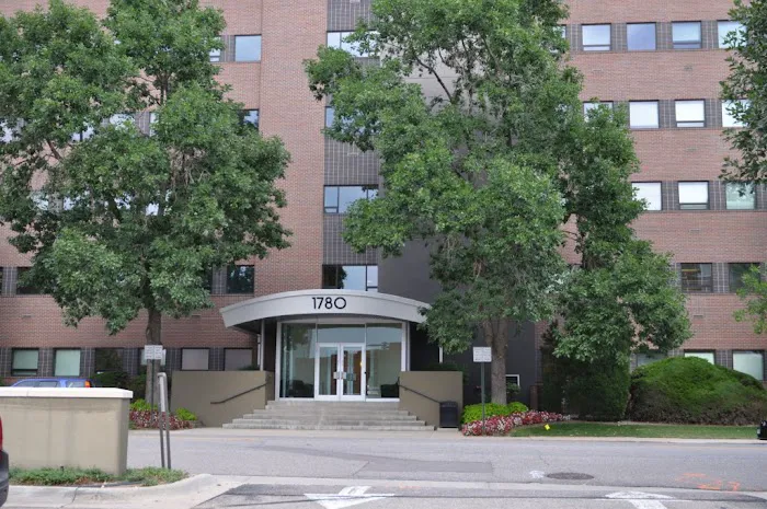 Denver Chiropractic Center Picture 5