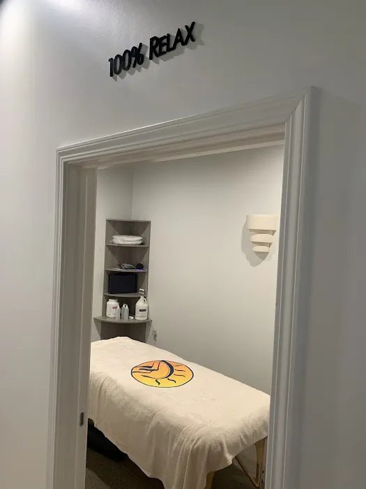 100% Chiropractic - Littleton Picture 7