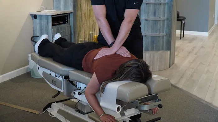 100% Chiropractic - Westminster Picture 1