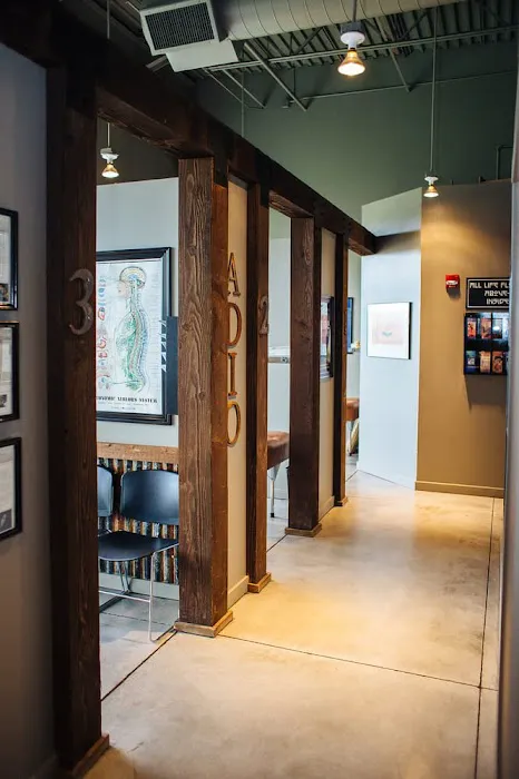 ADIO Chiropractic - Chiropractor Golden Picture 4