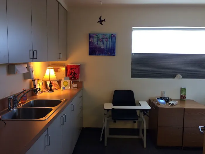 Dr. Akers Natural Health Clinic Picture 2